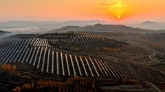 <b>风力发电、太阳能发电发卖收入同比别离增加1</b>