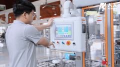 这台机械从焦点到最终成型